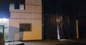 Diario HOY | Delincuentes asaltan depósito, reducen al guardia y escapan con millonario botín