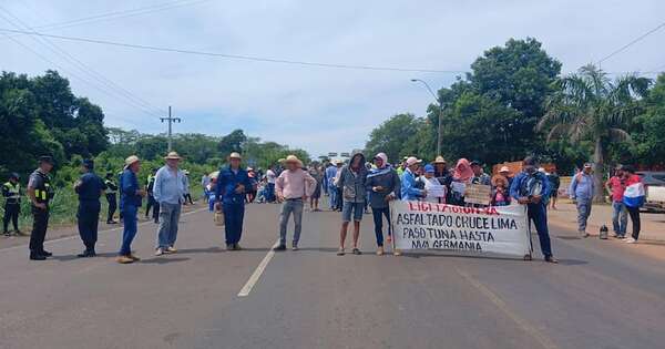 Bloqueo en la ruta PY08: manifestantes de Lima intensifican su protesta ante falta de respuesta - Nacionales - ABC Color