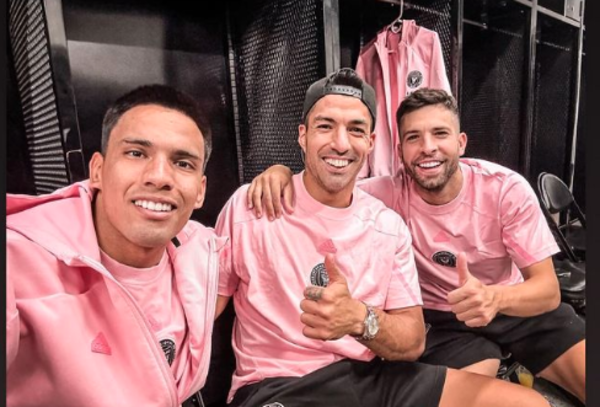 Versus / Luis Suárez renovó por un año más con Inter Miami