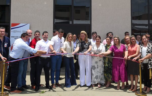 Inauguran hogar para adultos mayores con problemas de salud mental - trece