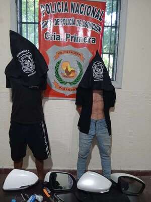 Dos detenidos por hurto de accesorios de vehículos en Asunción - Policiales - ABC Color