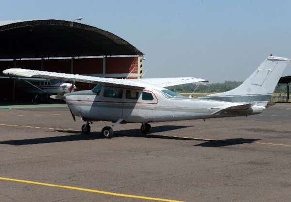 Recuperan en Bolivia avioneta robada en supuesto asalto en el Chaco - Policiales - ABC Color