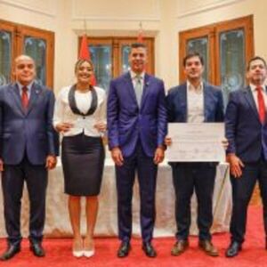 Presidente Peña destaca labor científica: “Hacer investigación en Paraguay, es hacer patria” :: Presidencia de la República del Paraguay