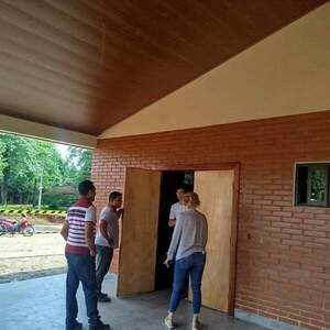 Verifican obras de laboratorio de análisis clínicos en Nva. Alborada