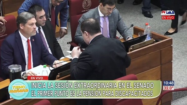 Central de Trabajadores tilda de "atropello" el autoaumento de legisladores