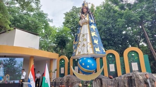 Caacupé: Monseñor Valenzuela cuenta cuál es la principal petición del pueblo en el primer día del novenario - Nacionales - ABC Color