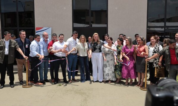 Gobierno inaugura Centro de Adultos Mayores en el barrio San Francisco