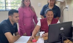 Décima Región sigue implementando Sistema HIS