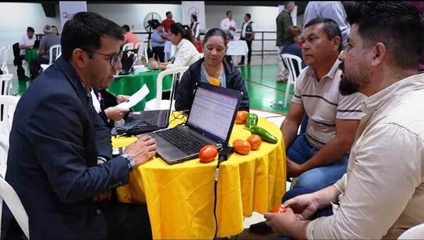 Rueda de negocios en Alto Paraná con USD 1.9 millones en intención de venta - La Clave