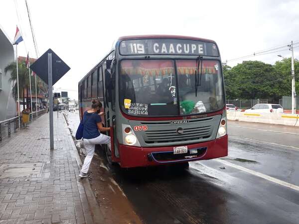 Dinatrán oficializó los precios de pasajes para Caacupé - trece