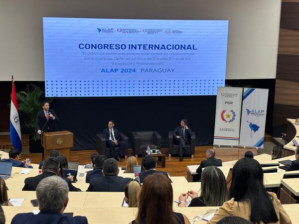 Con participación de expertos, inició en Asunción el I Congreso Internacional de Arbitraje - .::Agencia IP::.