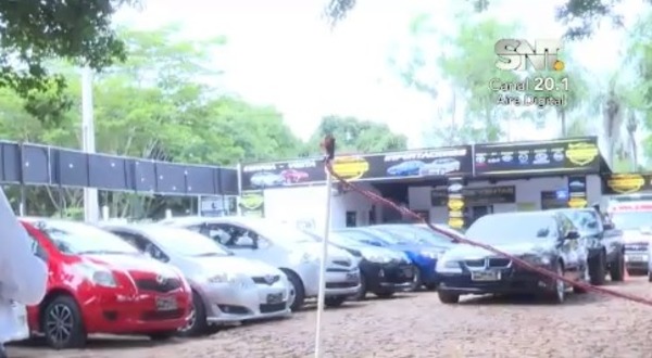 Estafa y agresión en playa de autos en Luque - SNT