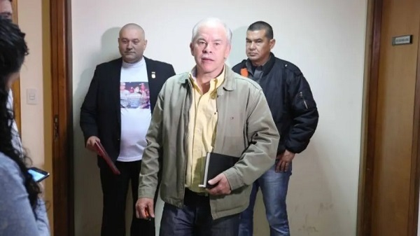 Juicio a Walter Bower continuó a oscuras por apagón