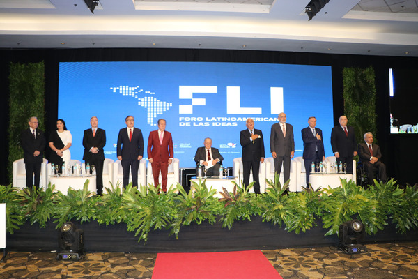 Inició oficialmente el Foro Latinoamericano de las Ideas con ex presidentes - 1000 Noticias