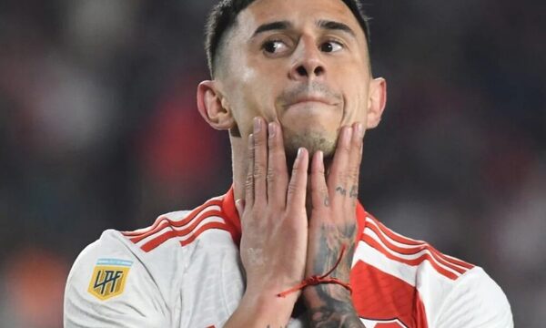 Adam Bareiro salió a hacer una aclaración para los hinchas de River: “No se dejen llevar por rumores”
