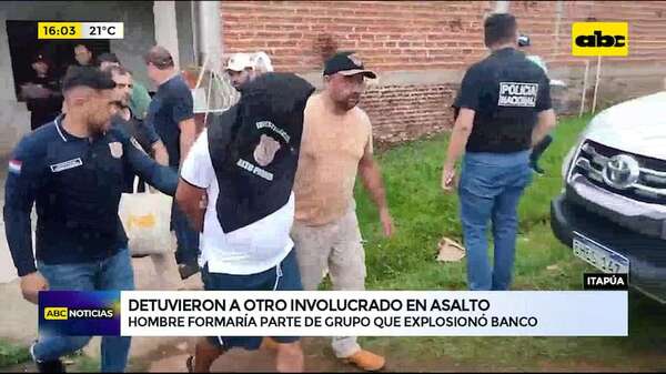 Video: detienen a presunto integrante del grupo que explosionó el banco en Naranjal - ABC Noticias - ABC Color
