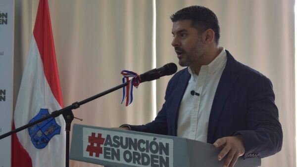 Nenecho firmó hace un año una resolución para incluir a morosos en la lista negra