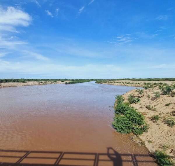 General Díaz recibe repunte anticipado de las aguas del río Pilcomayo - Noticias del Chaco - ABC Color