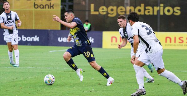 Tacuary se despide de la primera con un agónico empate