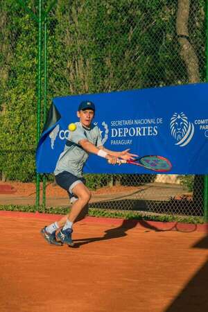 Tenis: Núñez y Frutos, a semifinal - Polideportivo - ABC Color