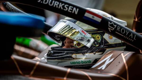 Duerksen sale también a pista