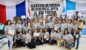 Entregan certificados y kits de herramientas a egresados de cursos impartidos por el SINAFOCAL • RADIO NACIONAL