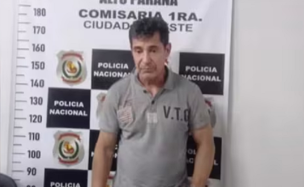 Hombre detenido por robo pide ir a la comisaría de mujeres: “Para nosotros, es varón” - Noticiero Paraguay