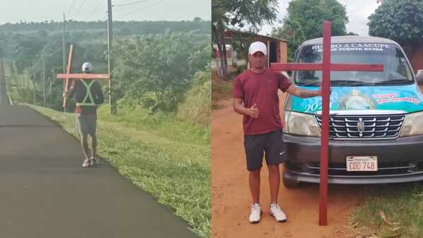 Con feroz cruz sobre su lomo, promesero va rumbo a Caacupé