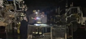 Incendio en concesionaria de Asunción afecta autos de lujo