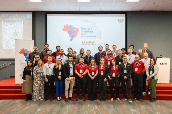 Encuentro inédito en la casa matriz de Link-Belt en los EE. UU. fortalece la alianza con los distribuidores brasileños