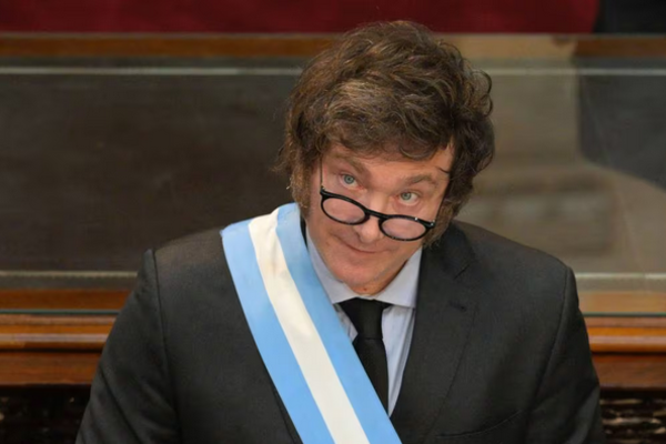 Milei amenaza dejar el Mercosur si no hay tratados de libre comercio