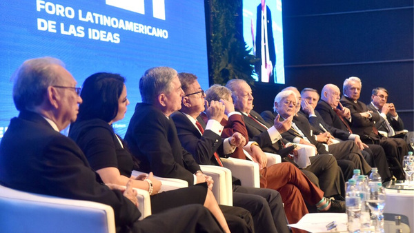 Ex presidentes piden fortalecer la democracia
