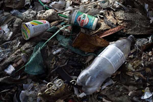 Recicladores informales de desechos: los primeros en la lucha contra la contaminación por plástico - Ciencia - ABC Color