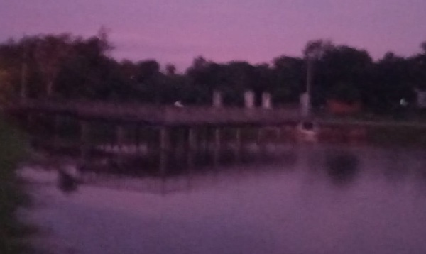 Desoladora imagen del lugar turístico Laguna kue, ante avance de los inadaptados - Noticiero Paraguay
