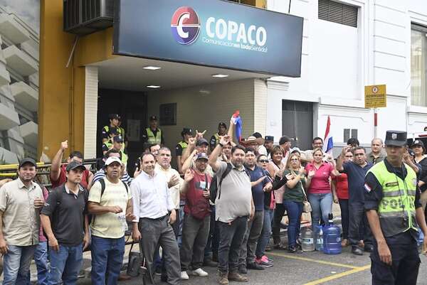 Crisis en Copaco: planean reubicar a más de mil empleados y que les paguen los contribuyentes - Nacionales - ABC Color