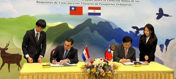 Paraguay y Taiwán firman acuerdo de supresión de visas