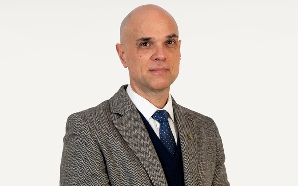 ¨Tenemos que abrirnos a la IA, adaptarnos y sacarle el máximo provecho para seguir cumpliendo nuestra función como institución educativa¨ | Locales | 5Días