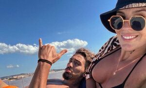 “Xico” Da Costa y su novia cuerachona ya se relajan con vista a la playa desde hoy