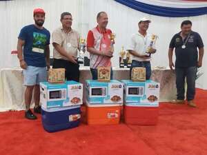 Torneo de truco deportivo en Capiatá - Polideportivo - ABC Color