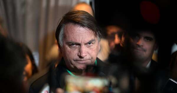 La Nación / Esperanza: Bolsonaro confía en que victoria de Trump lo ayude a volver a la carrera política