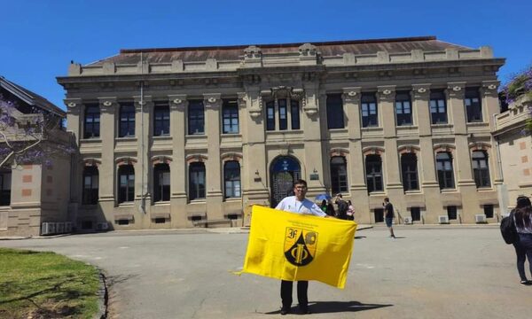 Joven mallorquino obtiene premio académico en Uruguay