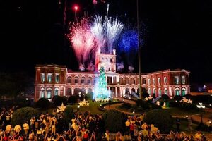 Guarania de Navidad arranca este sábado con encendido del árbol navideño - ADN Digital