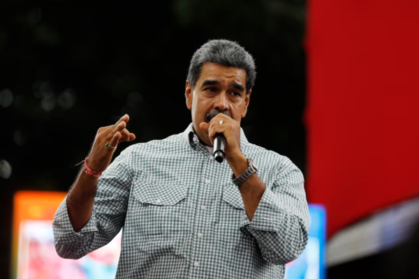 Maduro promulga ley que castiga con 30 años de cárcel apoyo a sanciones