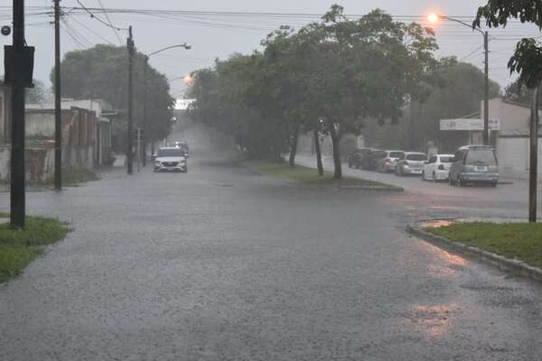 Persiste alerta por tormentas: enterate dónde va a llover hoy - Clima - ABC Color
