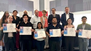 Cuentos cortos en castellano y guaraní recibieron premios