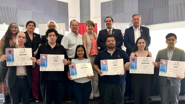 Cuentos cortos en castellano y guaraní recibieron premios