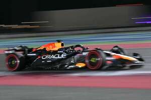 Verstappen firma en Qatar la cuadragésima primera 'pole' de su carrera - Automovilismo - ABC Color