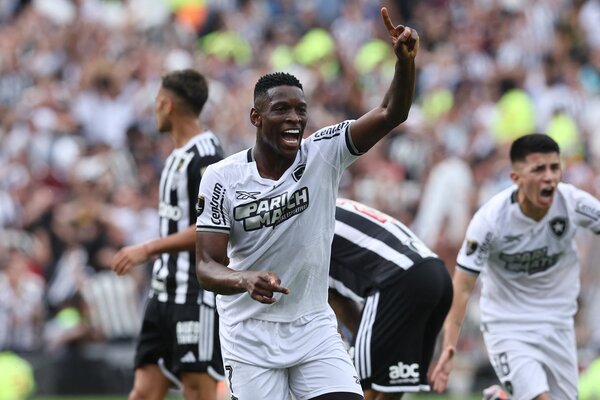 Botafogo derrota en Buenos Aires al Atlético Mineiro y se consagra campeón de la Libertadores 2024 - 1000 Noticias