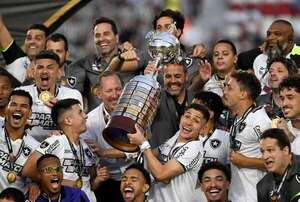 1-3. Botafogo conquista por primera vez la Copa Libertadores - Fútbol Internacional - ABC Color