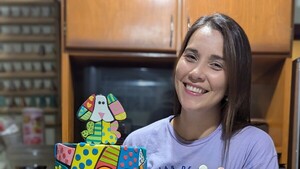 Decide emprender y convertirse en una artista de la pastelería